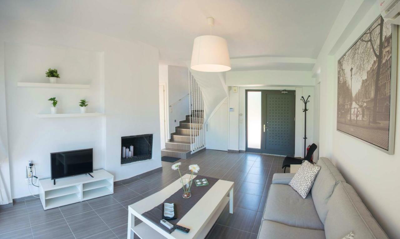 Irene Twin Condo Plataria Exterior photo